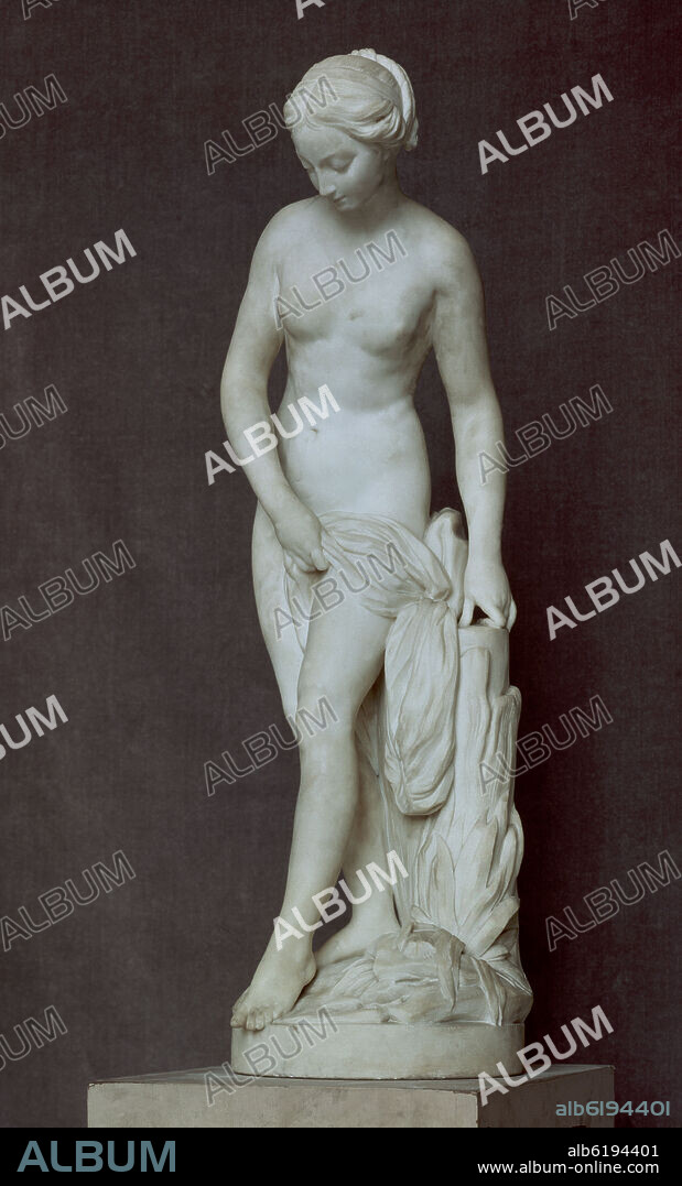 ETIENNE MAURICE FALCONET (1716-1791). ESCULTURA-LA BAÑISTA-MARMOL 1757-ALT.92 CM.