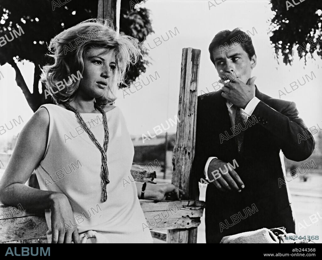ALAIN DELON and MONICA VITTI in THE ECLIPSE, 1962 (L' ECLISSE), directed by MICHELANGELO ANTONIONI. Copyright INTEROPA-CINERIZ-PARIS/TIMES.