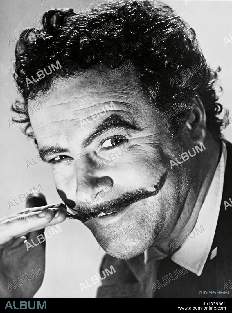 JACK LEMMON en LA CARRERA DEL SIGLO, 1965 (THE GREAT RACE), dirigida por BLAKE EDWARDS. Copyright WARNER BROTHERS.
