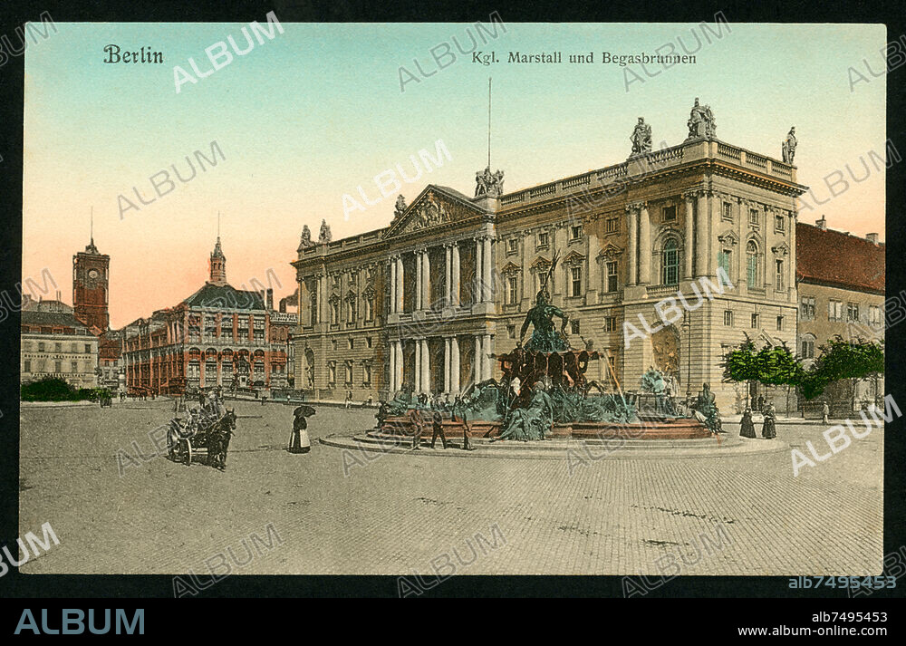 Europa, Deutschland, Berlin, Königlicher Marstall ( Neuer Marstall ) und Begasbrunnen ( Neptunbrunnen ) , Postkarte, wahrscheinlich aus der Zeit 1900er Jahre - 1910er Jahre, Verlagsangabe  :  P F B .