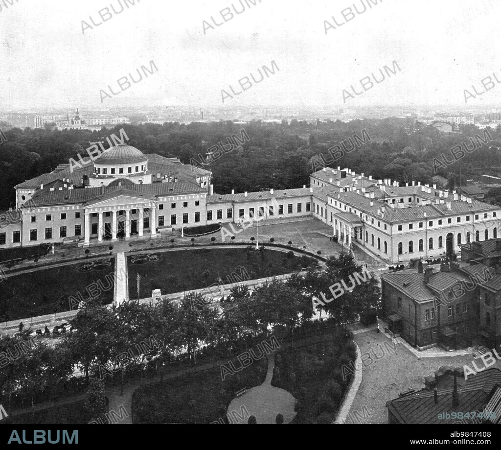 'Au Palais de Tauride; Le palais de Tauride, siege de la Douma et centre de la revolution russe; l'edifice comprend une aile gauche, symetrique à l'aile droite que montre cette photographie', 1917. The Tauride Palace (in Saint Petersburg), seat of the Duma and centre of the Russian Revolution; the building has a left (east) wing, symmetrical to the right (west) wing, shown in the photograph. From "L'Album de la Guerre 1914-1919, Volume 2" [L'Illustration, Paris, 1924].