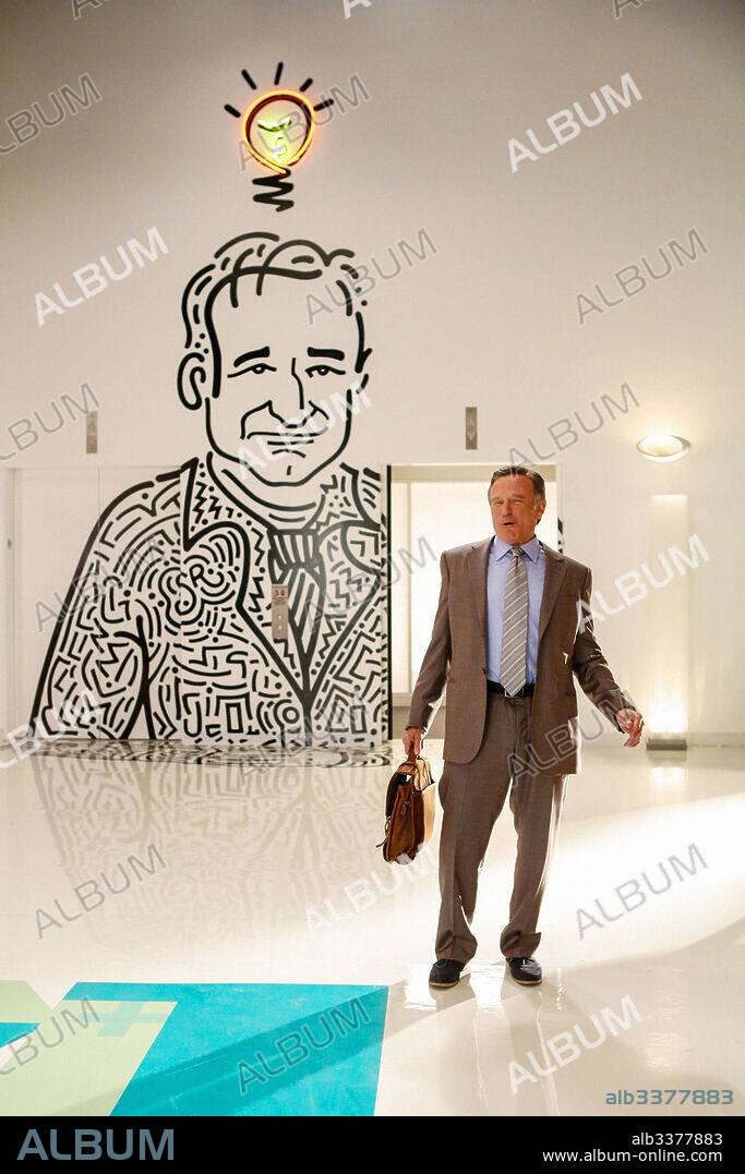 ROBIN WILLIAMS in THE CRAZY ONES, 2013, directed by DAVID E. KELLEY. Copyright 20TH CENTURY FOX TV.