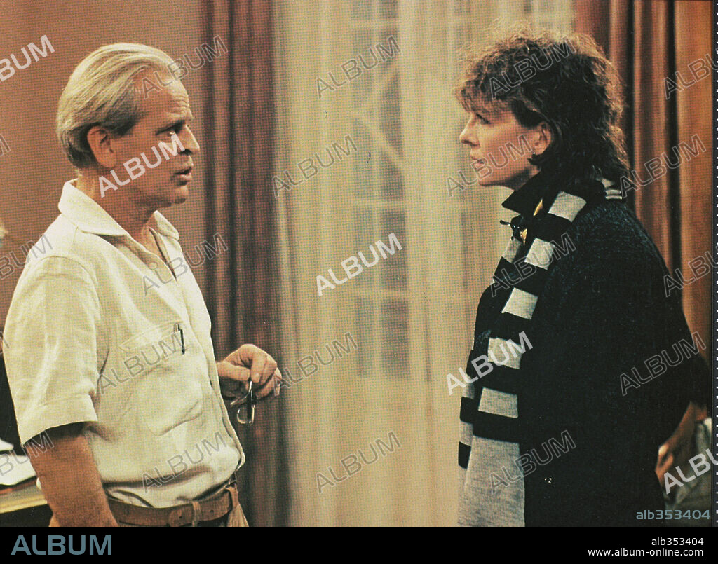 DIANE KEATON y KLAUS KINSKI en LA CHICA DEL TAMBOR, 1984 (THE LITTLE DRUMMER GIRL), dirigida por GEORGE ROY HILL. Copyright WARNER BROTHERS.