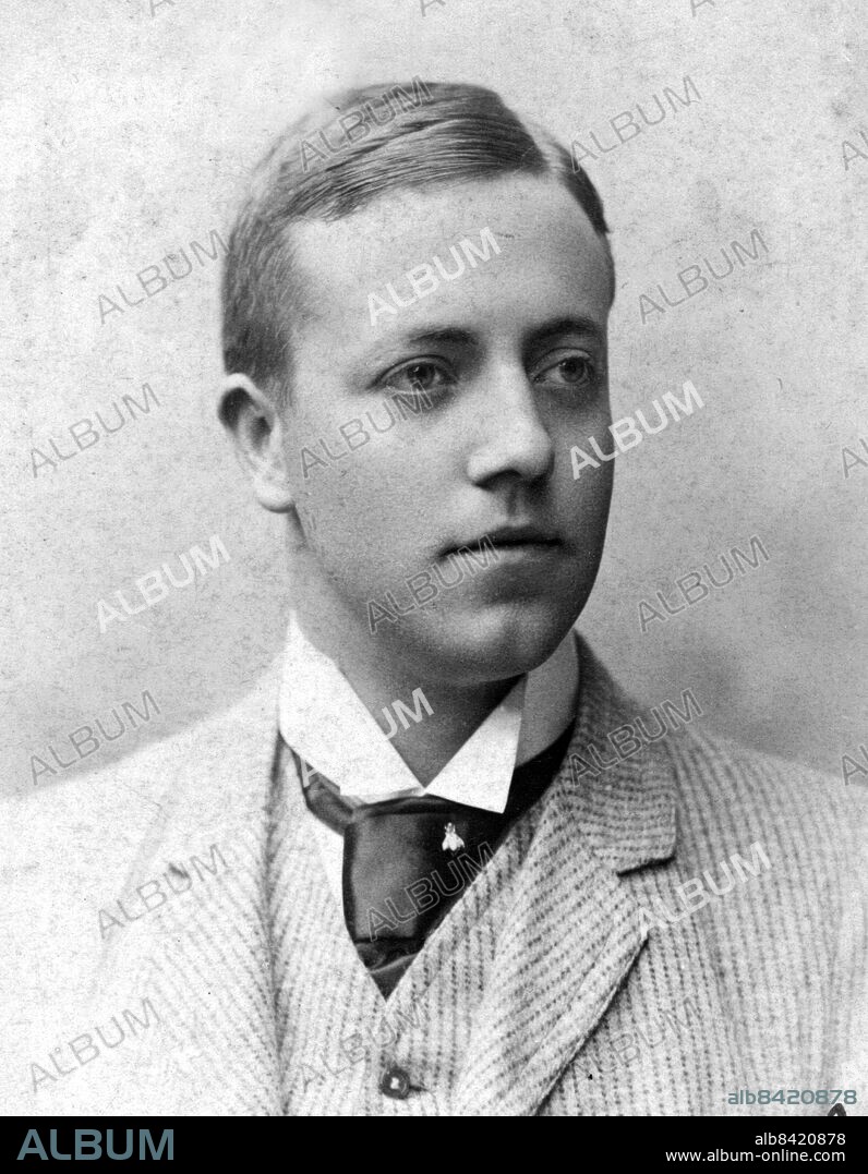 ARKIV CA 1890. Sigge Wulff född Sigfrid Lindgren, 1869-92, svensk varietéartist och kuplettsångare. Sigge uppträdde på Berns Salonger och Alhambra i slutet på 1800-talet innan sin allt förtidiga död vid 22 års ålder. Känd för bl. a visorna "Calle P" och "Isabella".. Foto: PrB / SCANPIX / Kod: 190.
