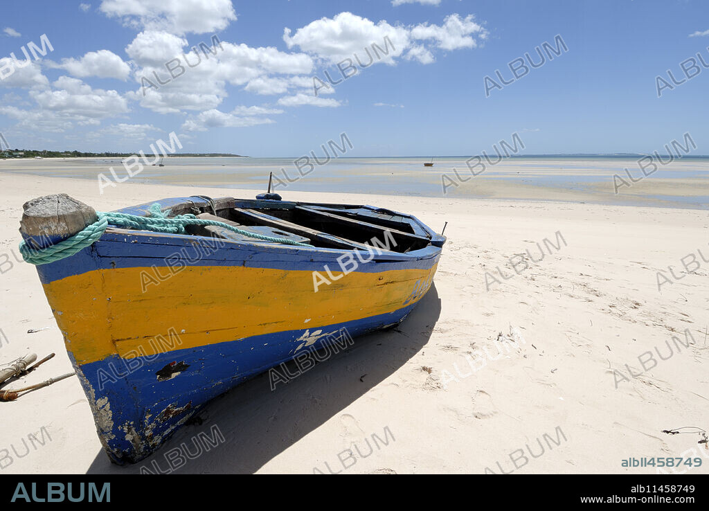 Vilanculo (Vilankulo) Beach, Mozambique, Africa.