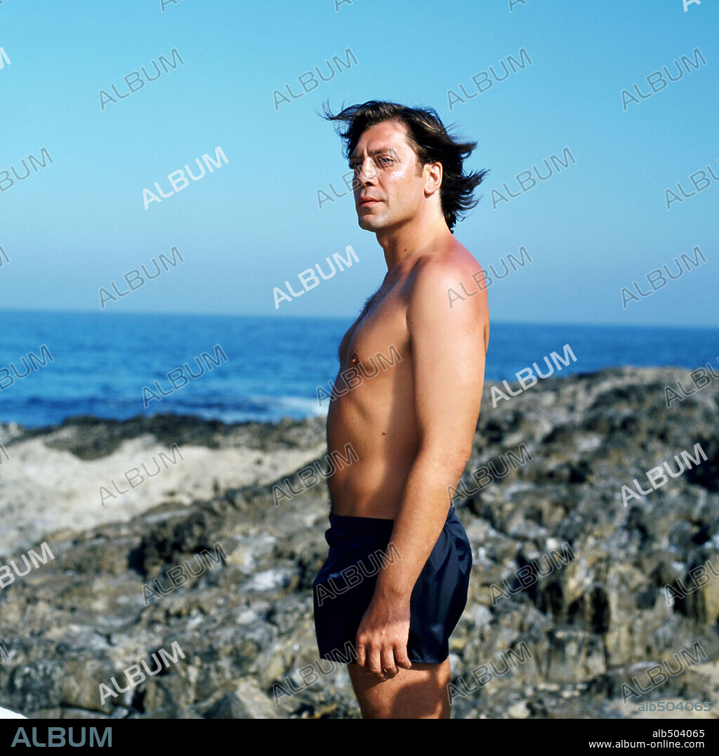 JAVIER BARDEM dans MAR ADENTRO, 2004, réalisé par ALEJANDRO AMENABAR. Copyright SOGECINE/HIMENOPTERO/UGC IMAGES/EYESCREEN.