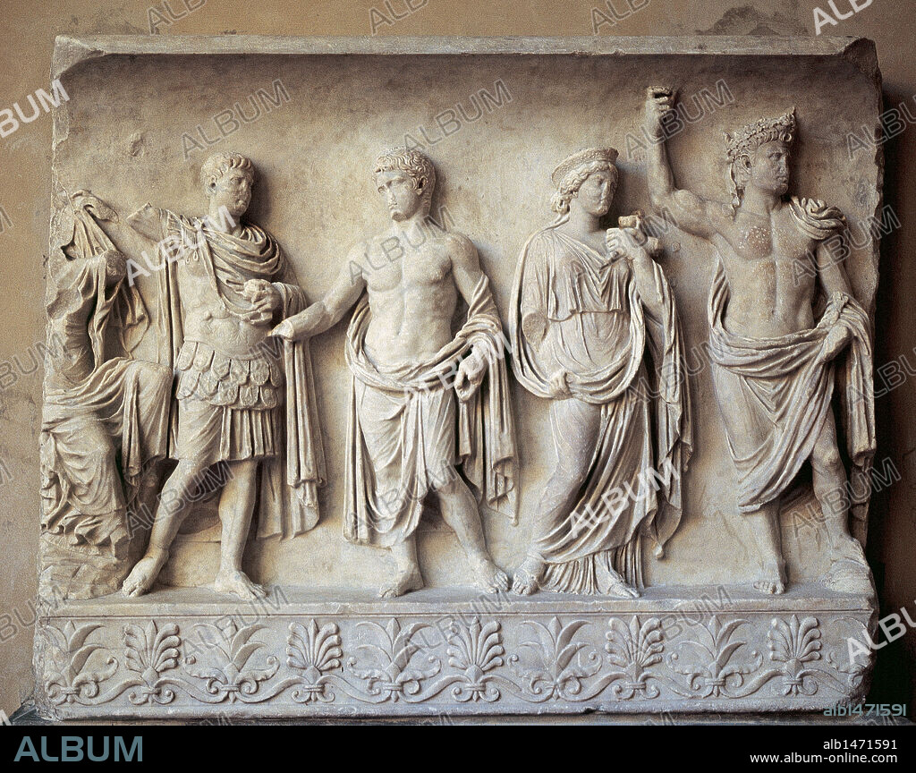 ARTE ROMANO. ITALIA. RELIEVE de una LAPIDA ROMANA. Iglesia de San Vital (San Vitale). Rávena.