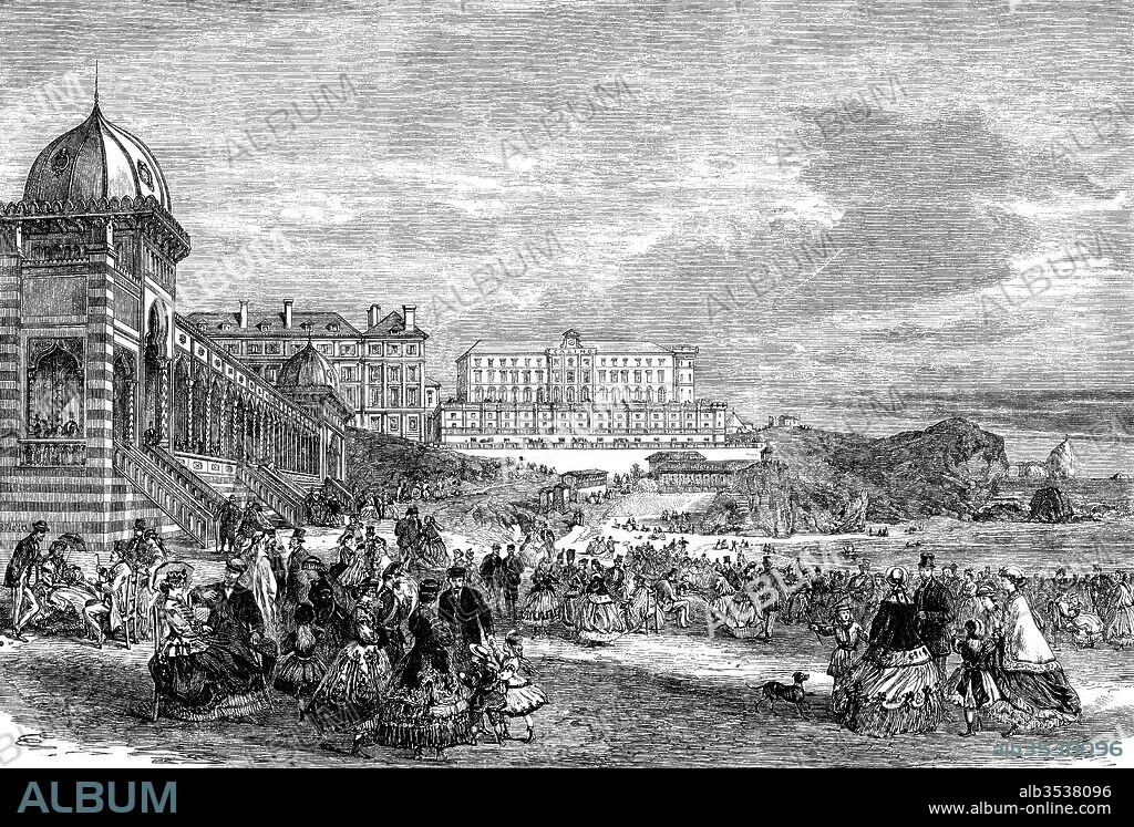 Francia. Vista general de los baños de Biarritz durante la tarde. Grabado de 1867.