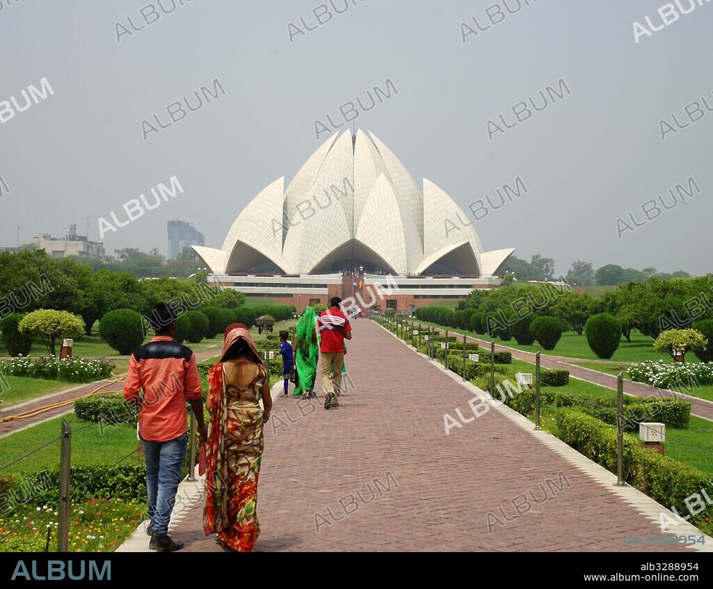 Exterior view of the Lotus Temple, a Baha'i House of Worship, in New Delhi, designed by Fariborz Sahba (1948-) an Iranian-American Baha'i architect.
