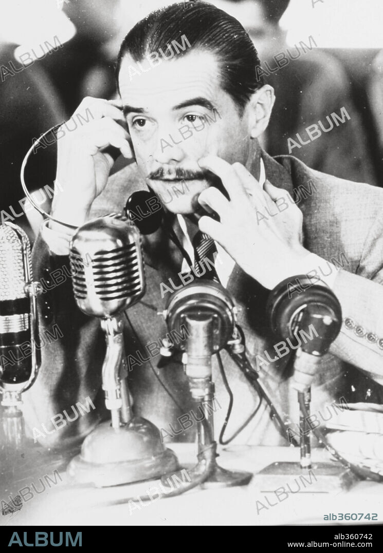 HOWARD HUGHES.  1947