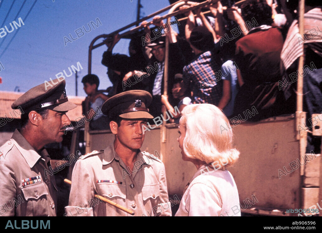 EVA MARIE SAINT et PAUL NEWMAN dans EXODUS, 1960, réalisé par OTTO PREMINGER. Copyright UNITED ARTISTS.