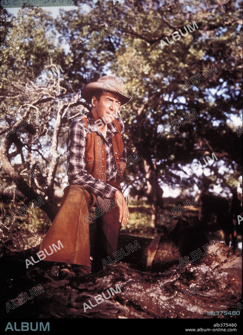JAMES STEWART en DOS CABALGAN JUNTOS, 1961 (TWO RODE TOGETHER), dirigida por JOHN FORD. Copyright COLUMBIA PICTURES.