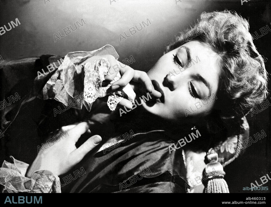 INGRID BERGMAN en LUZ QUE AGONIZA, 1944 (GASLIGHT), dirigida por GEORGE CUKOR. Copyright M.G.M.