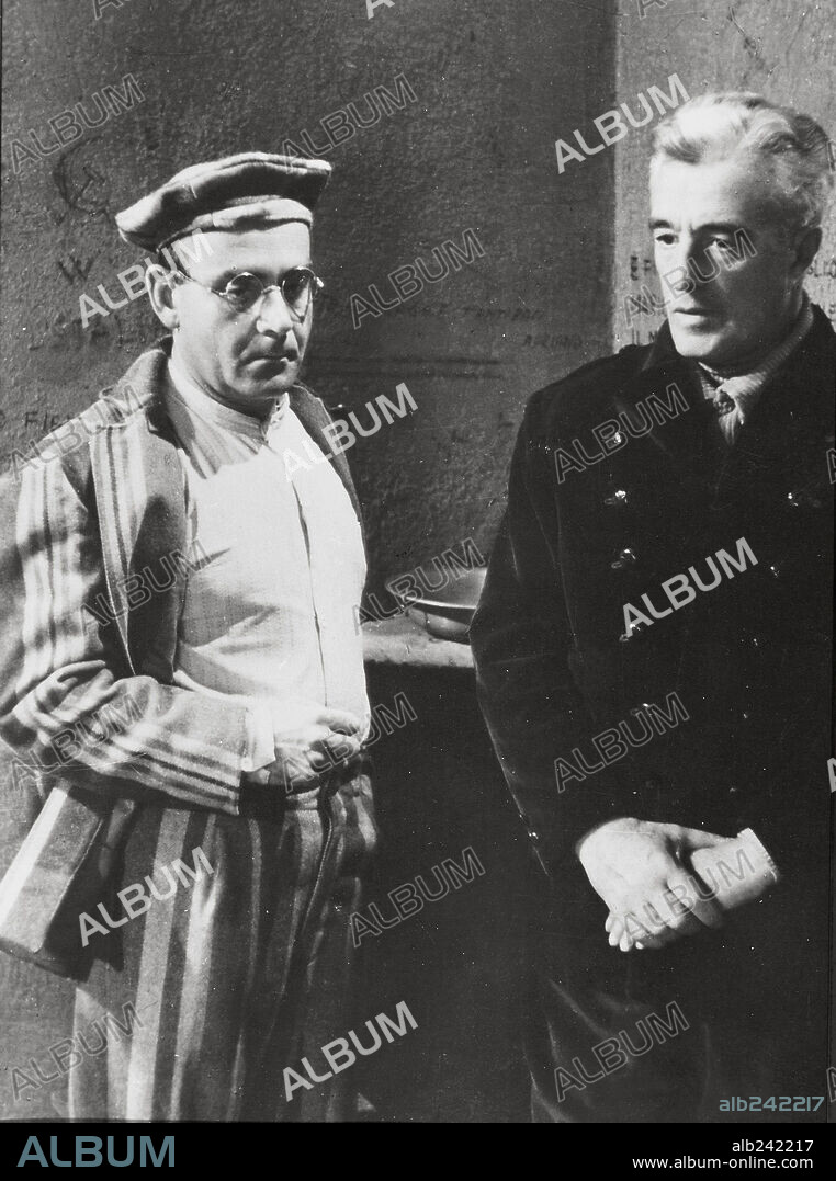 VITTORIO DE SICA en EL GENERAL DE LA ROVERE, 1959 (IL GENERALE DELLA ROVERE), dirigida por ROBERTO ROSSELLINI. Copyright ZEBRA FILMS.