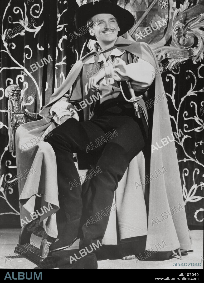DOUGLAS FAIRBANKS JR. in THE CORSICAN BROTHERS, 1941, directed by GREGORY RATOFF. Copyright UNITED ARTISTS.