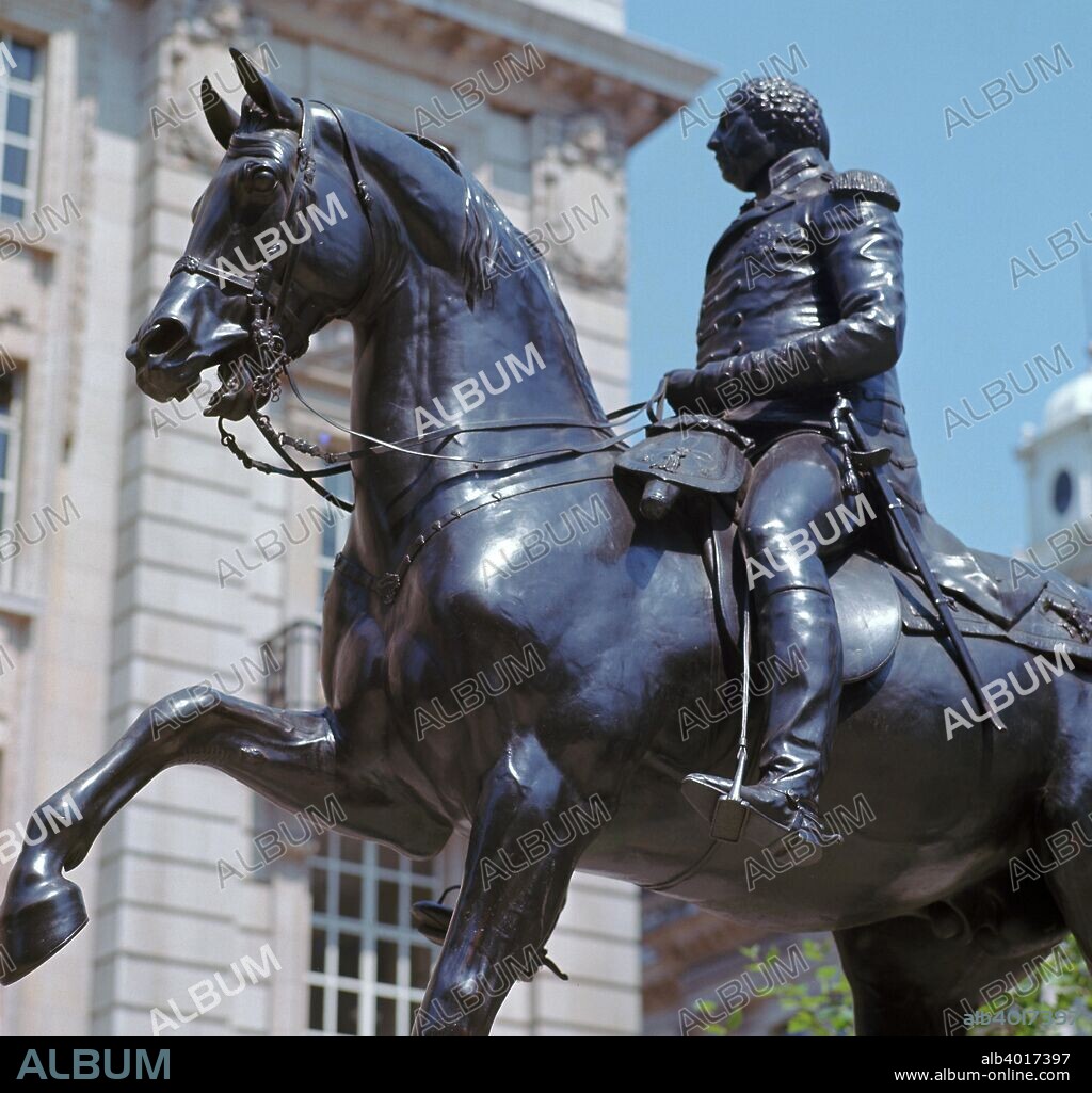 Equestrian statue of King George III (4 June 1738 - 29 January 1820), by Matthew Cotes Wyatt (1777 - 3 January 1862). During his reign, Britain experienced great turmoil, from losing it's colonies in America to the defeat of France in the Severn Years War, 19th century.