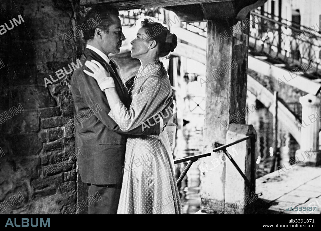 KATHARINE HEPBURN und ROSSANO BRAZZI in SUMMERTIME, 1955, unter der Regie von DAVID LEAN. Copyright UNITED ARTISTS.