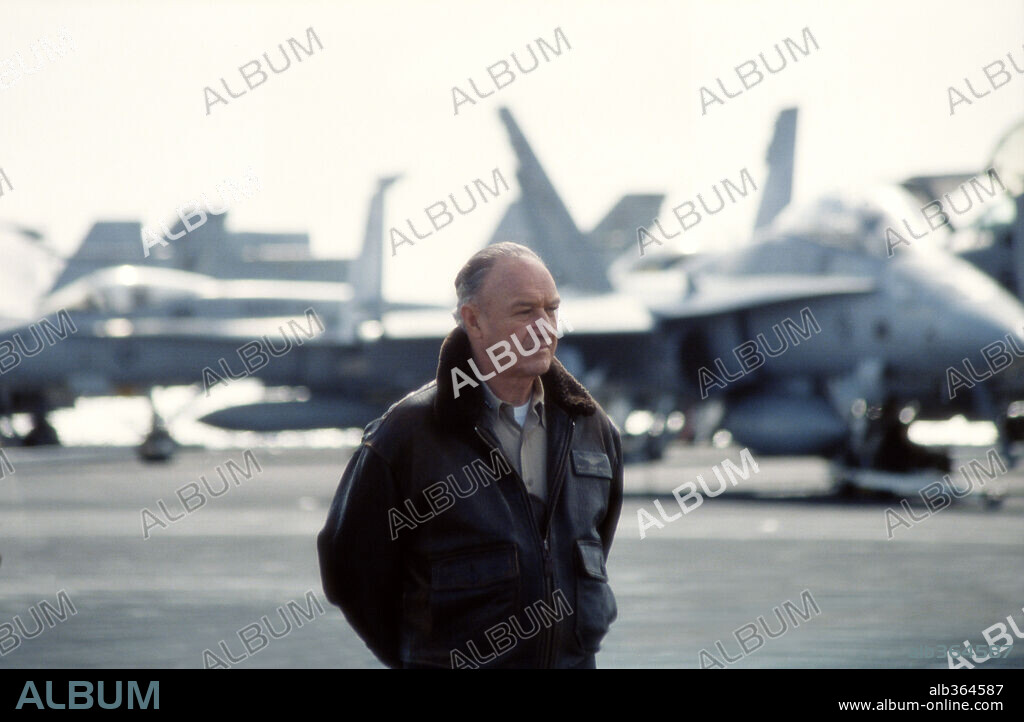 GENE HACKMAN in BEHIND ENEMY LINES, 2001, directed by JOHN MOORE. Copyright DAVIS ENTERTAINMENT / KIRKLAND, DOUGLAS.