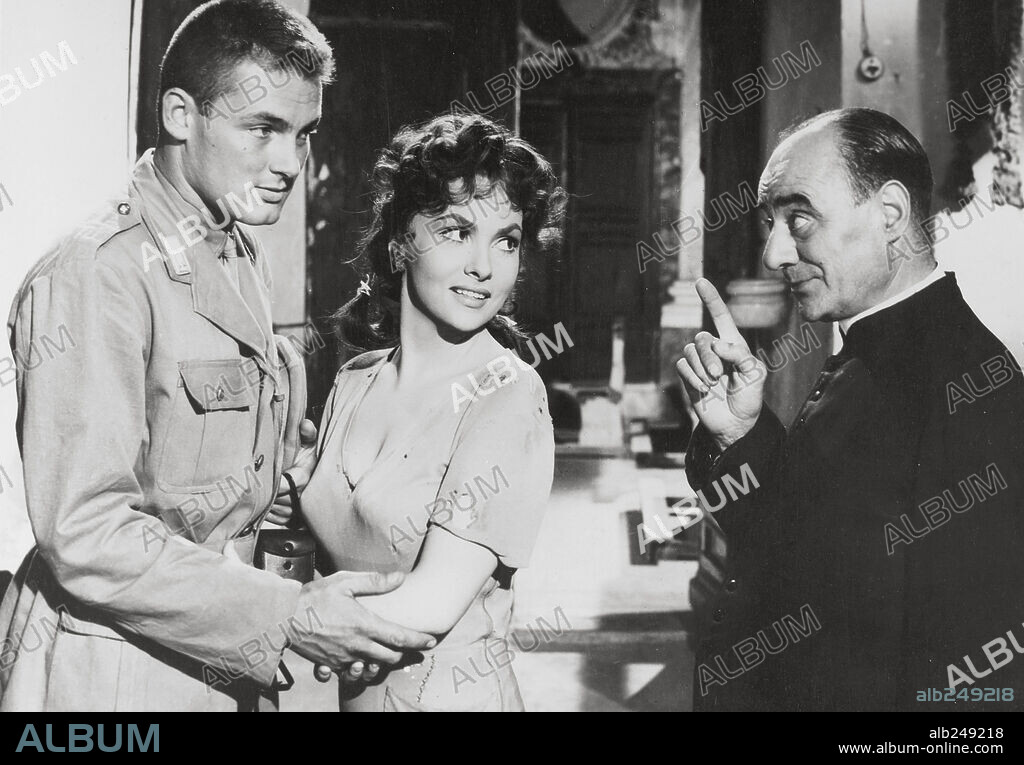 GINA LOLLOBRIGIDA y ROBERTO RISSO en PAN, AMOR Y CELOS, 1954 (PANE, AMORE E GELOSIA), dirigida por LUIGI COMENCINI. Copyright TITANUS.
