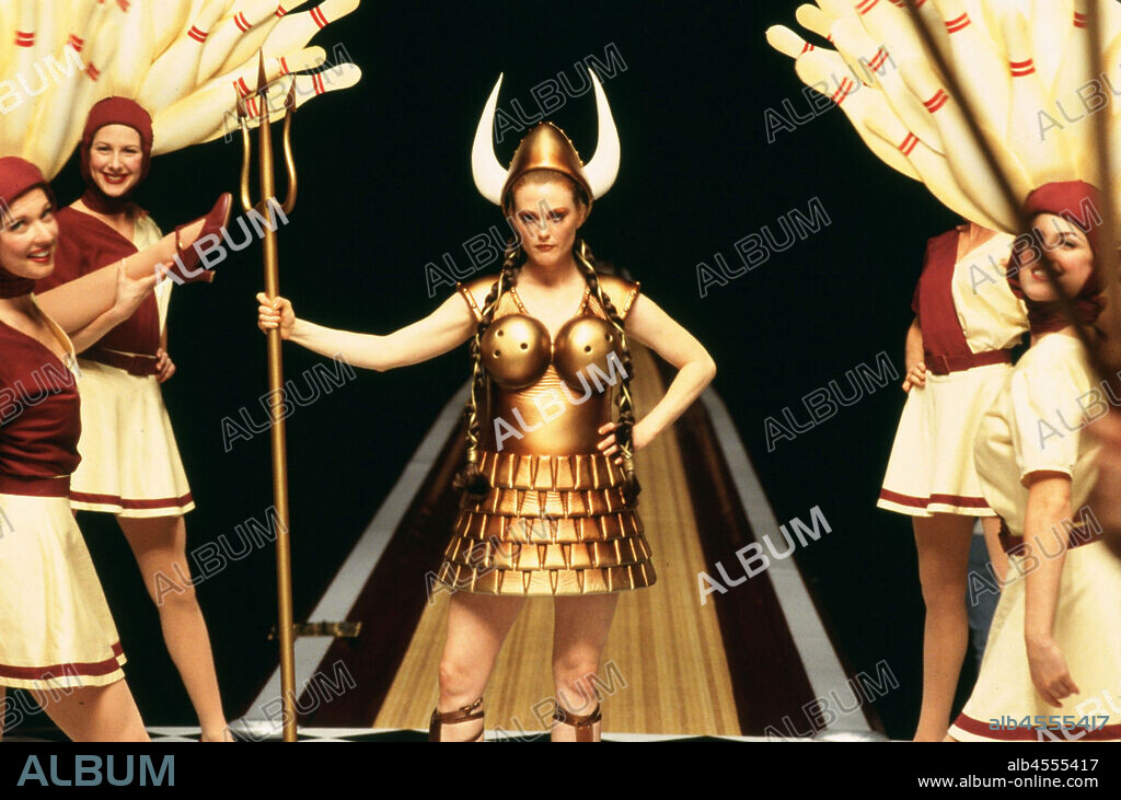 JULIANNE MOORE en EL GRAN LEBOWSKI, 1998 (THE BIG LEBOWSKI), dirigida por JOEL COEN. Copyright POLYGRAM/WORKING TITLE FILMS.
