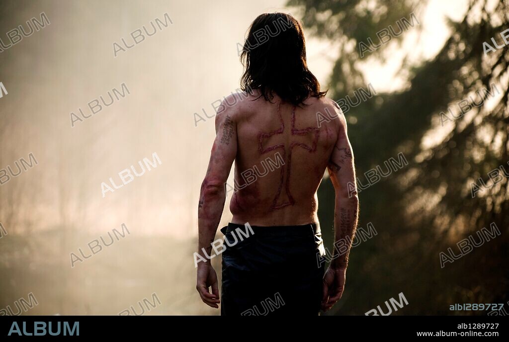 JAMES PUREFOY in SOLOMON KANE, 2009, directed by MICHAEL J. BASSETT. Copyright DAVIS-FILMS.