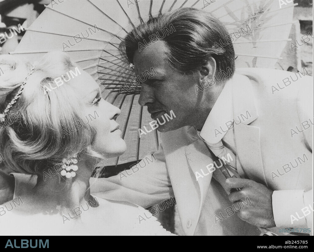 EVA DAHLBECK and JAN MALMSJO in LOVING COUPLES, 1964 (ALSKANDE PAR), directed by MAI ZETTERLING.