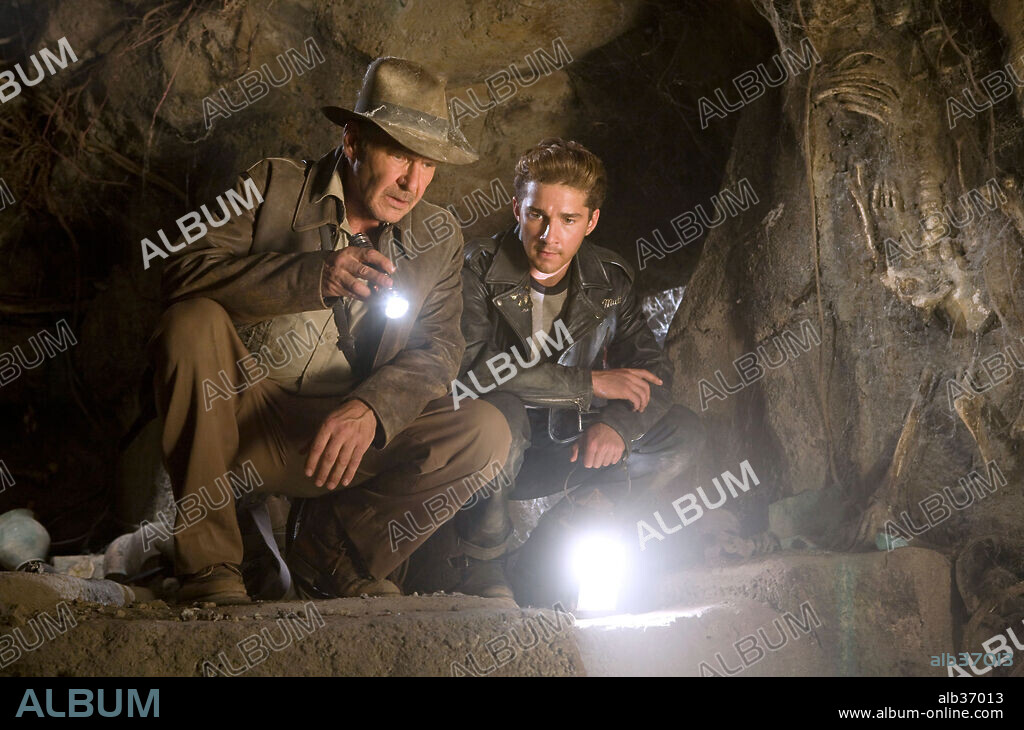 HARRISON FORD in INDIANA JONES AND THE KINGDOM OF THE CRYSTAL SKULL, 2008,  directed by STEVEN SPIELBERG. Copyright PARAMOUNT PICTURES/LUCASFILM/AMBLIN  ENTERTAINMENT/SANTO DO - Album alb37015