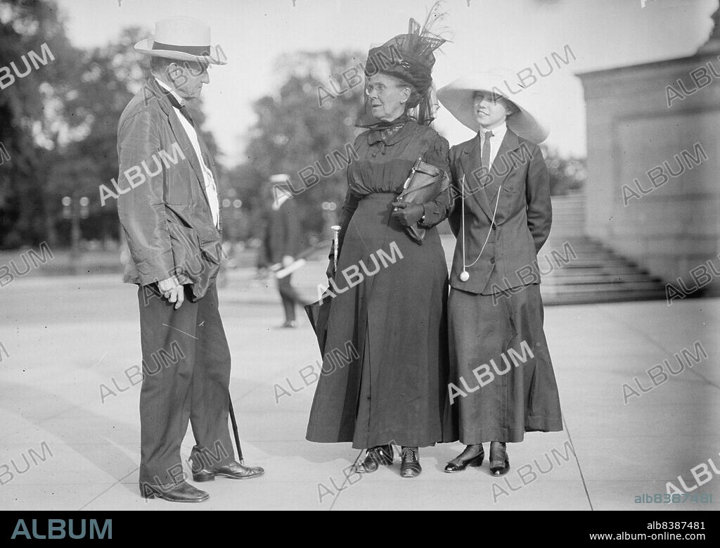 HARRIS & EWING. Democratic National Convention - Sen. Tillman of S.C.; Mrs. Tillman; Miss Tillman, 1912. [US politician Benjamin Ryan Tillman, Governor of South Carolina, white supremacist who opposed civil rights for African Americans - with wife Sallie Starke and daughter].