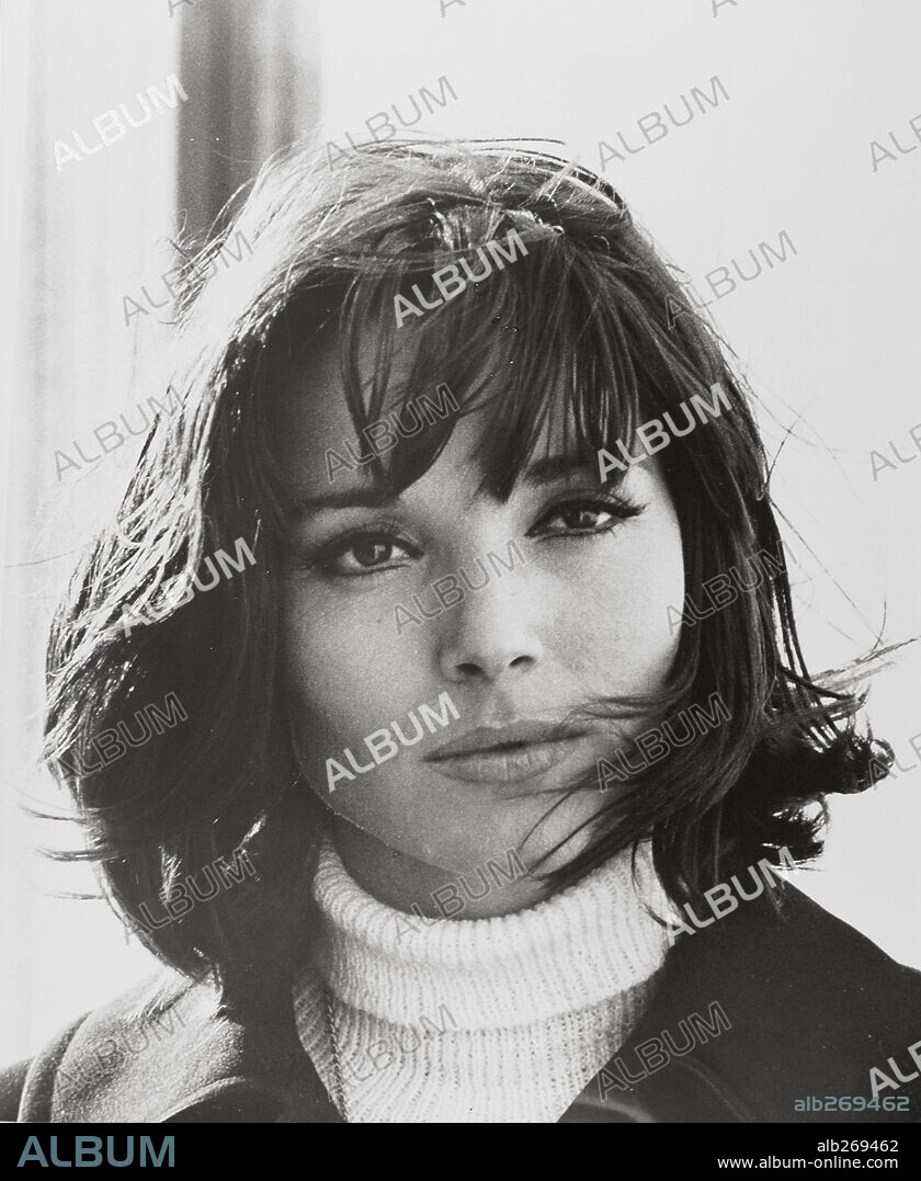 ELSA MARTINELLI.