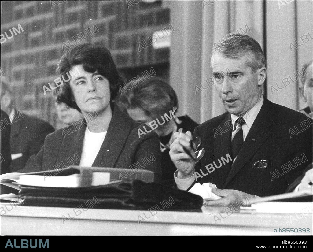 Stockholm 1969-11-22. Ethel Florén Winther och Gösta Bohman under Moderata samlingspartiets möte på Åsö Gymnasium. Foto: Leif Jansson / SvD / TT / kod 12014.