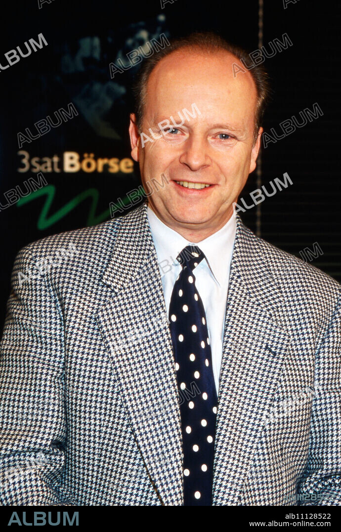 5 years of the magazine "3sat-Börse", Germany since 1989, presenter Michael Jungblut in the studio, Germany 1994. (original german headline: 5 Jahre Magazin "3sat-Börse").