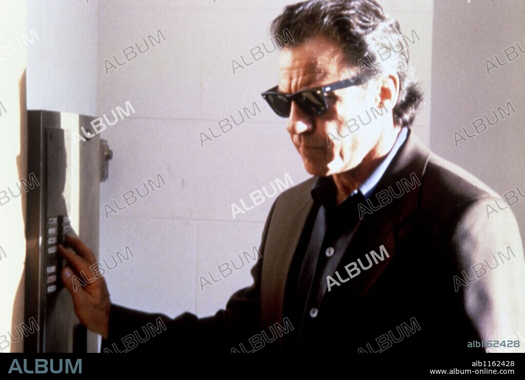 HARVEY KEITEL en AJUSTE DE CUENTAS, 1997 (CITY OF INDUSTRY), dirigida por JOHN IRVIN. Copyright LARGO ENTERTAINMENT.