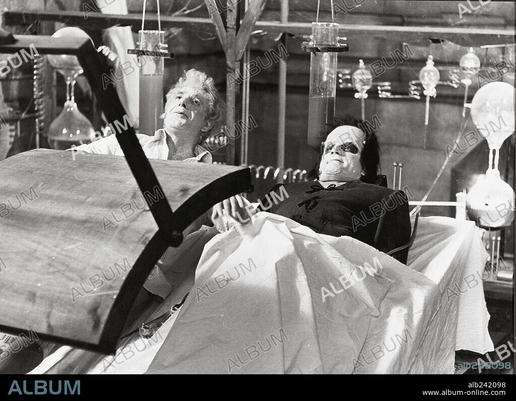 ALDO MACCIONE in FRANKENSTEIN: ITALIAN STYLE, 1975 (FRANKENSTEIN ALL'ITALIANA), directed by ARMANDO CRISPINO. Copyright R.P.A. CINEMATOGRAFICA.