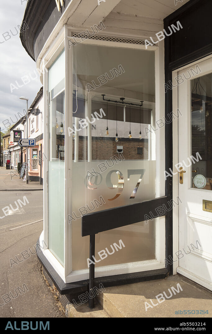 PATRICIA PAYNE. A view of the entrance to the empty, closed Wild Frost Cafe, during the Covid-19 lockdown. The Picturing Lockdown Collection was created during April and May 2020, in response to the Covid-19 pandemic. During seven days the public were asked to submit photographs that they felt best represented their experiences of lockdown in England, and from these submissions one hundred representing all the different geographic regions were chosen to be archived with Historic England. Alongside these images, ten artists were commissioned to produce their own images over the course of five days, representing their lockdown experience. These were supplemented with images by Historic England’s own photographers. Together, the Picturing Lockdown collection forms a permanent visual record of this unusual time in history.  This photograph is one of fifty taken by Historic England's staff photographers. It was taken at 17.13 on 1st May 2020.