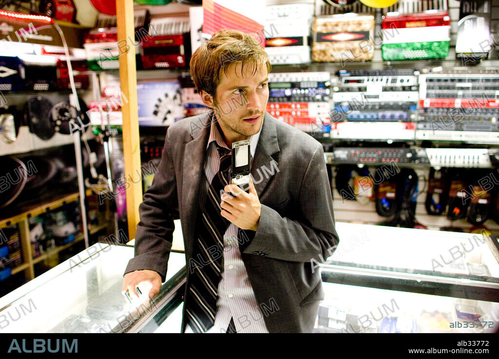 MICHAEL STAHL-DAVID in CLOVERFIELD, 2008, directed by MATT REEVES. Copyright BAD ROBOT/PARAMOUNT PICTURES / EMERSON, SAM.