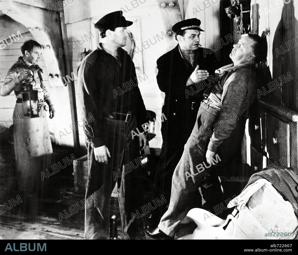 EDWARD G. ROBINSON y JOHN GARFIELD en EL LOBO DE MAR, 1941 (THE SEA WOLF), dirigida por MICHAEL CURTIZ. Copyright WARNER BROTHERS.
