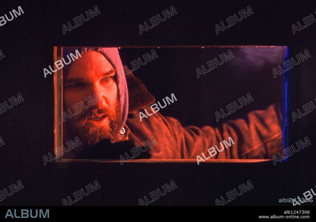 KURT RUSSELL en COSA, LA-EL ENIGMA DEL OTRO MUNDO, 1982 (THE THING), dirigida por JOHN CARPENTER. Copyright UNIVERSAL PICTURES.