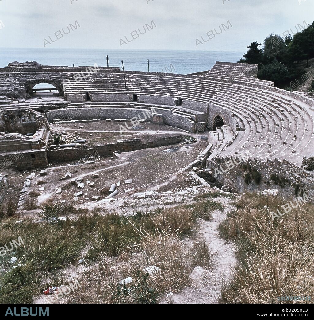 Anfiteatro romano. Vista parcial de las ruinas.Tarragona, siglo II-III.