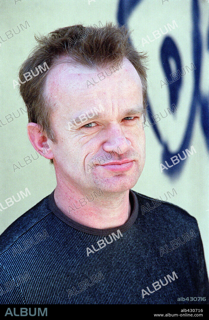 DOMINIQUE PINON. 2003