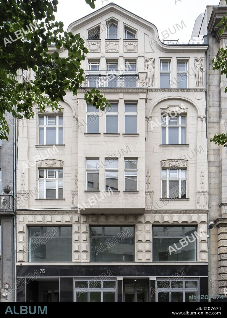 Haus Hillbrich in der Mauerstrasse 76,  (1908) Designed Carl Mostert. Jugendstil building,  Renovated six-storey office and commercial building.