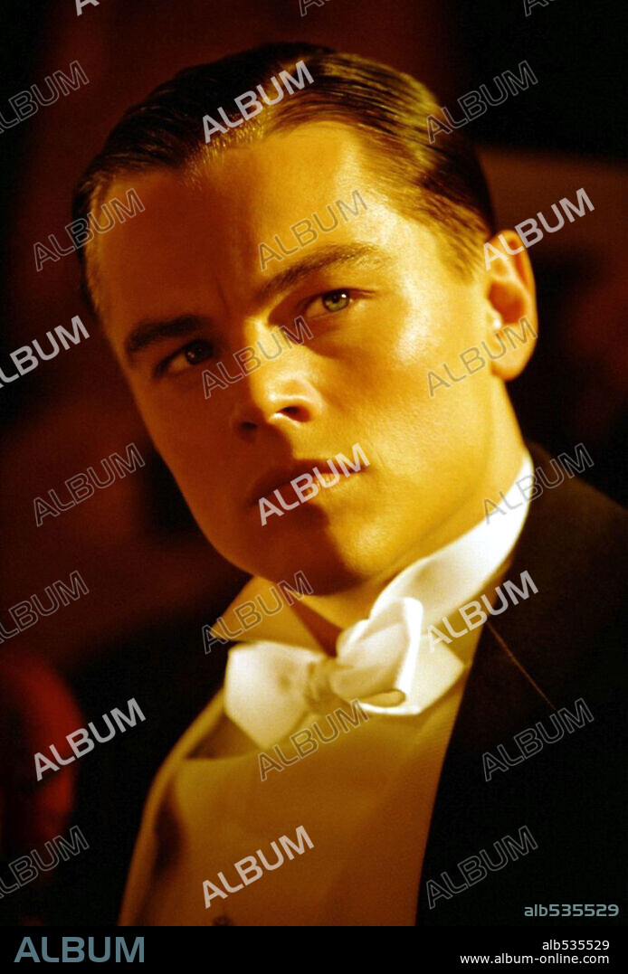 di caprio. Leonardo DiCaprio in THE AVIATOR, 2004, directed by MARTIN SCORSESE. Copyright MIRAMAX FILMS.