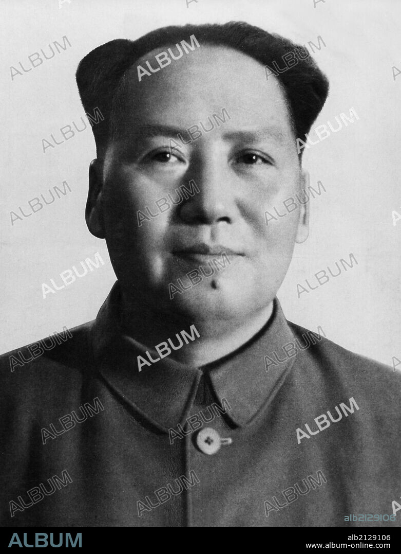 Chairman Mao Zedong of China, a portrait from the 1950s. (Photo by: Sovfoto/UIG via Getty Images).
