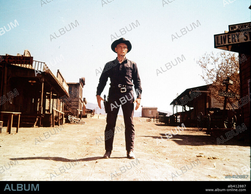 YUL BRYNNER en LOS SIETE MAGNÍFICOS, 1960 (THE MAGNIFICENT SEVEN), dirigida por JOHN STURGES. Copyright UNITED ARTISTS.