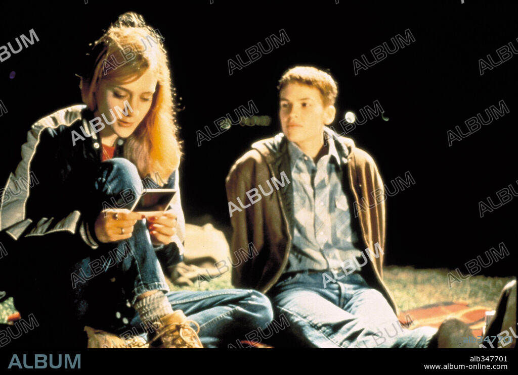 CHLOE SEVIGNY und HILARY SWANK in BOYS DON'T CRY, 1999, unter der Regie von KIMBERLY PIERCE. Copyright FOX SEARCHLIGHT PICTURES.