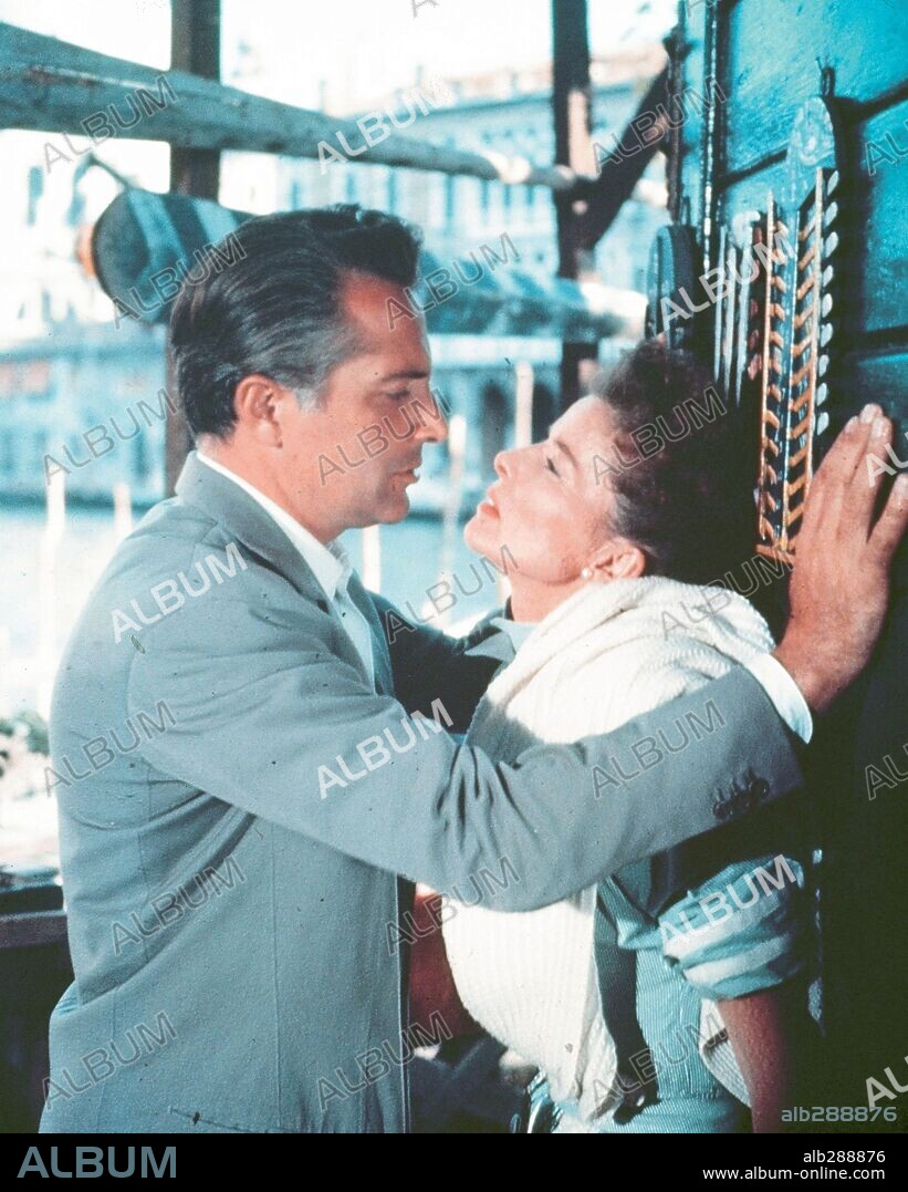KATHARINE HEPBURN und ROSSANO BRAZZI in SUMMERTIME, 1955, unter der Regie von DAVID LEAN. Copyright UNITED ARTISTS.
