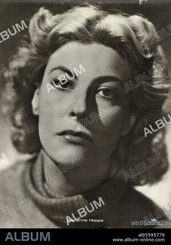 Hoppe, Marianne Schauspielerin, Rostock 26.4.1911 - Berlin 23.10.2002. Porträtaufnahme, um 1937.