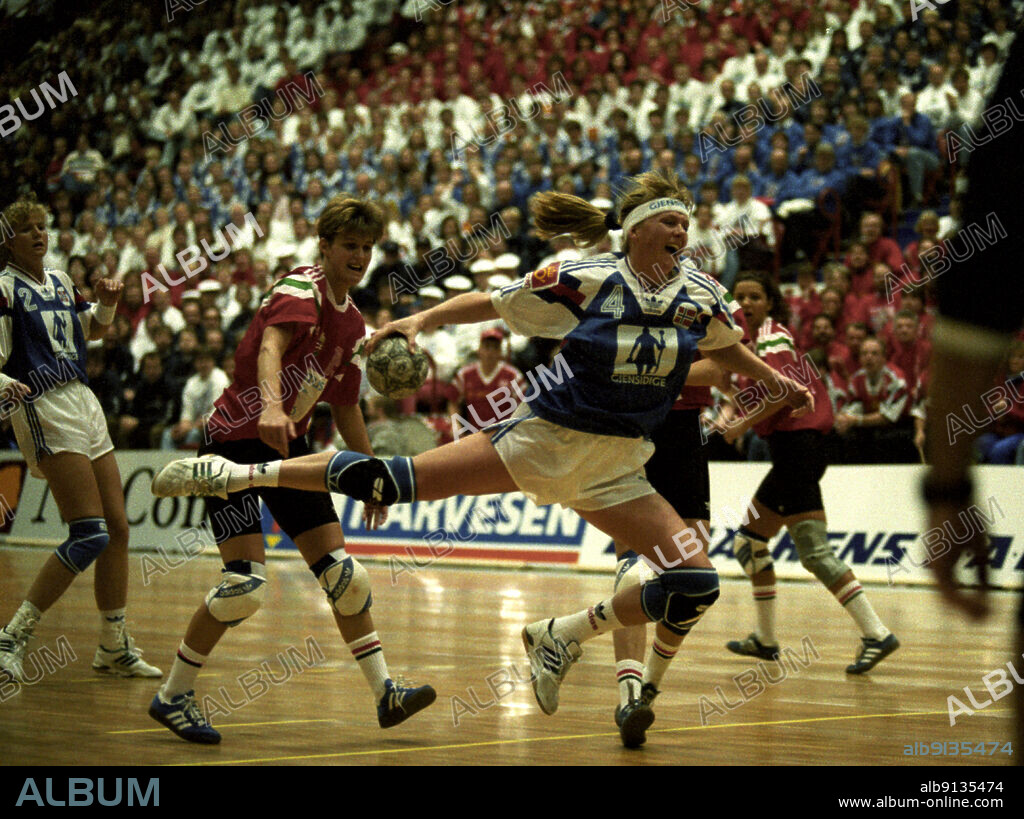 1993-11-24 Handball, World Cup, Norway - Hungary Handball player Heidi Sundal. Photo: Pål Hansen / NTB.