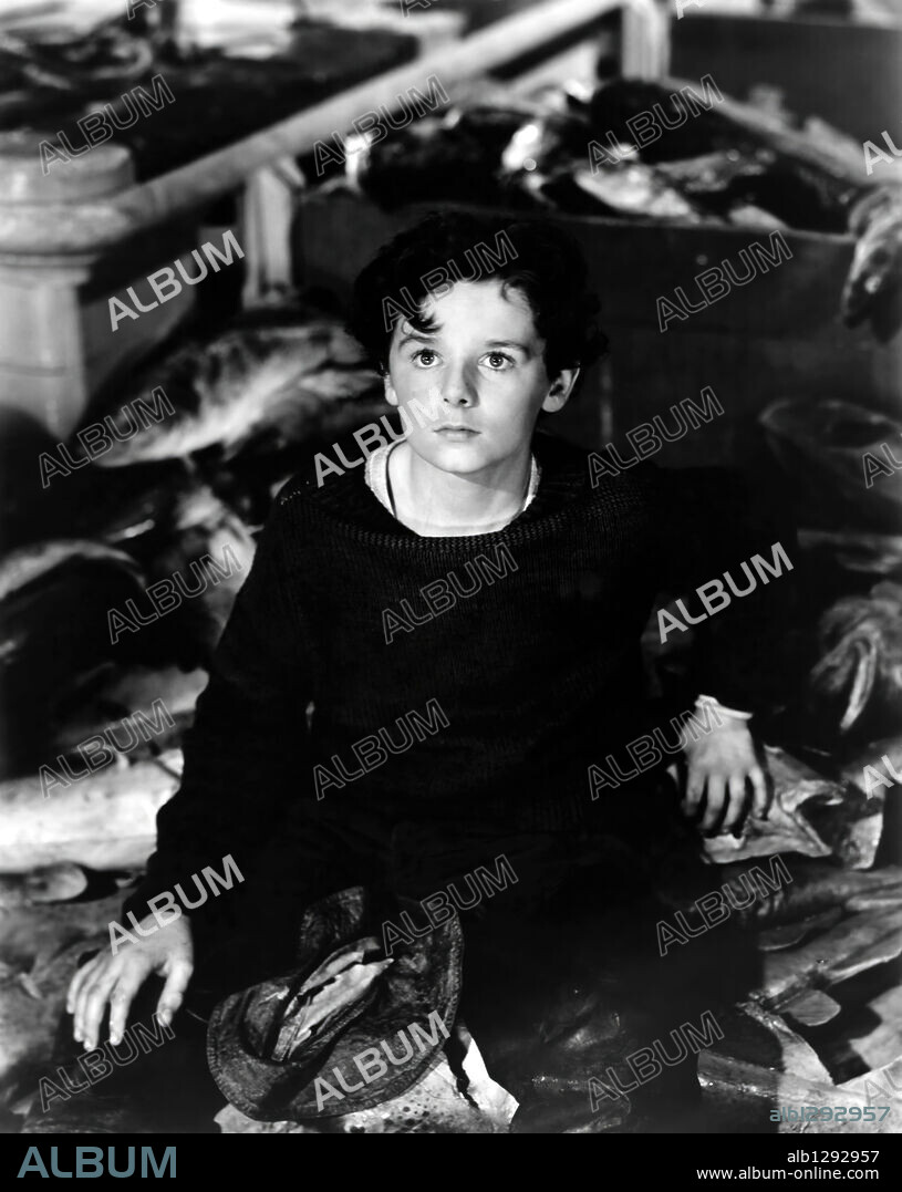 FREDDIE BARTHOLOMEW in CAPTAINS COURAGEOUS (1937), directed by VICTOR FLEMING. Copyright M.G.M..