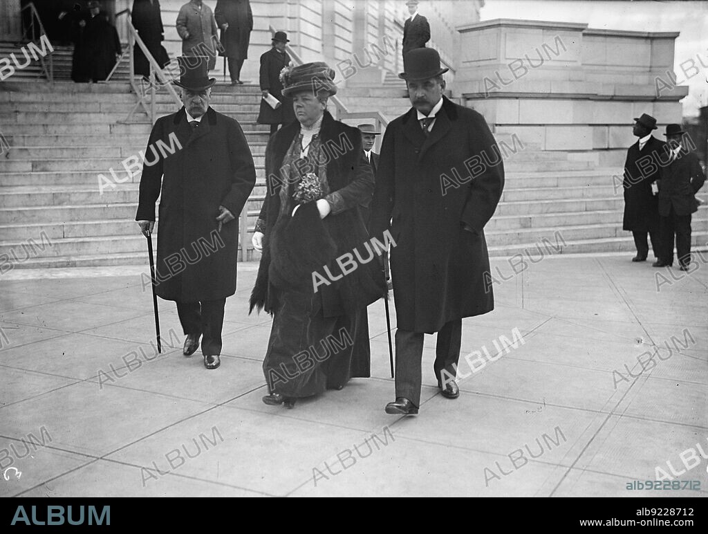 HARRIS & EWING. J. Pierpont Morgan Jr., right, with Father J. P. Morgan Sr. And Mrs. Herbert Satterlee (Louisa Pierpont Morgan, daughter of J. P. Morgan Sr.), 1912. American financiers and investment bankers.