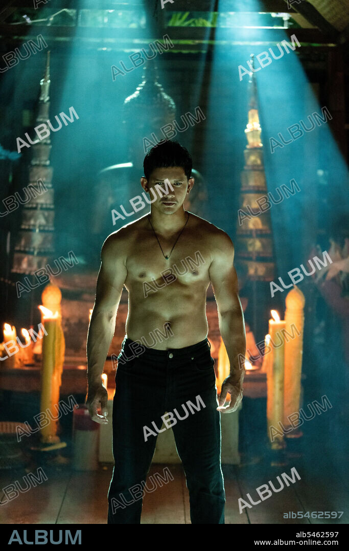 IKO UWAIS in FISTFUL OF VENGEANCE, 2022, directed by ROEL REINE. Copyright Flame Ventures / Living Films / Netflix.